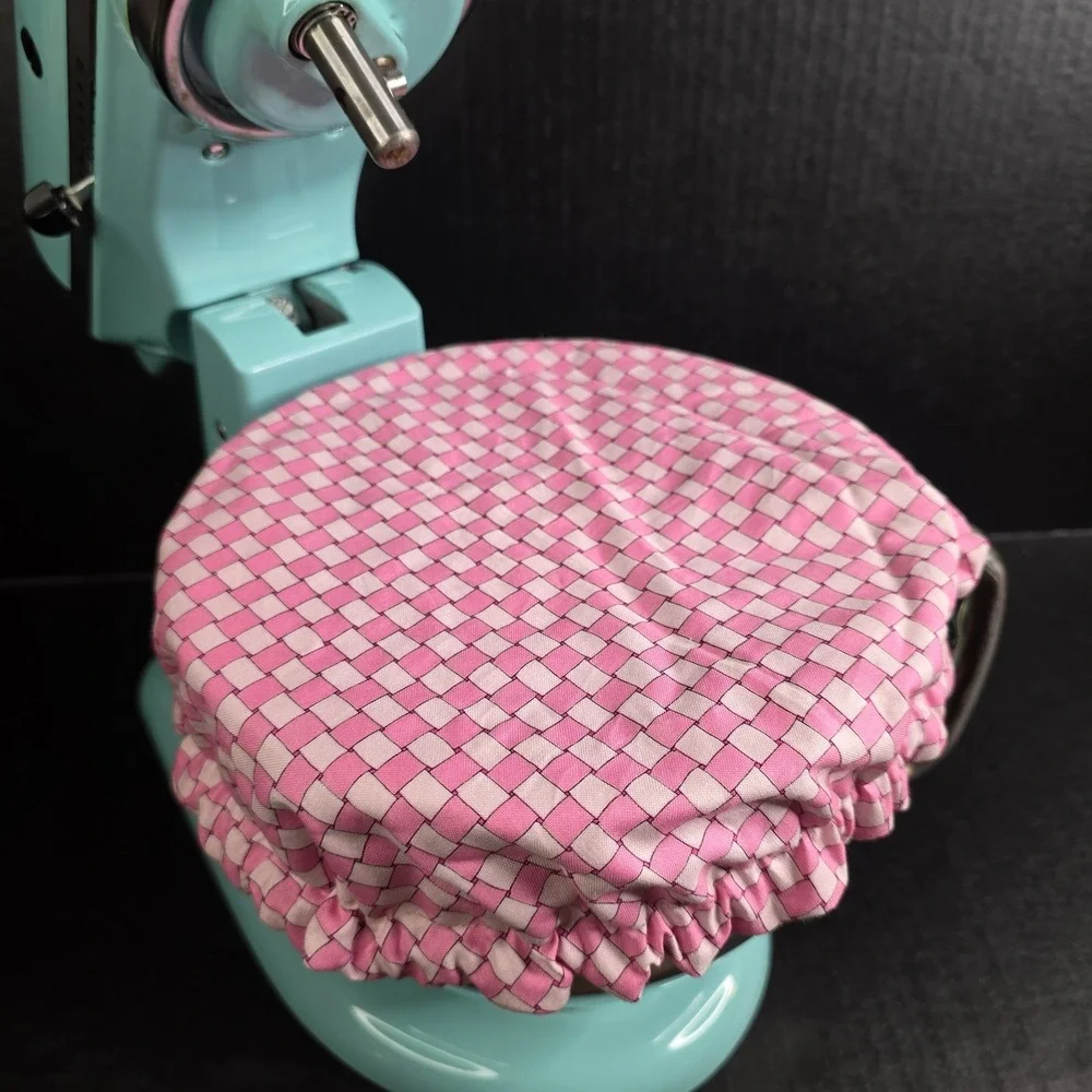 Spring Kitty Cats Pink Basket Weave‎ KitchenAid Mixer Mixing Bowl Cover Baking